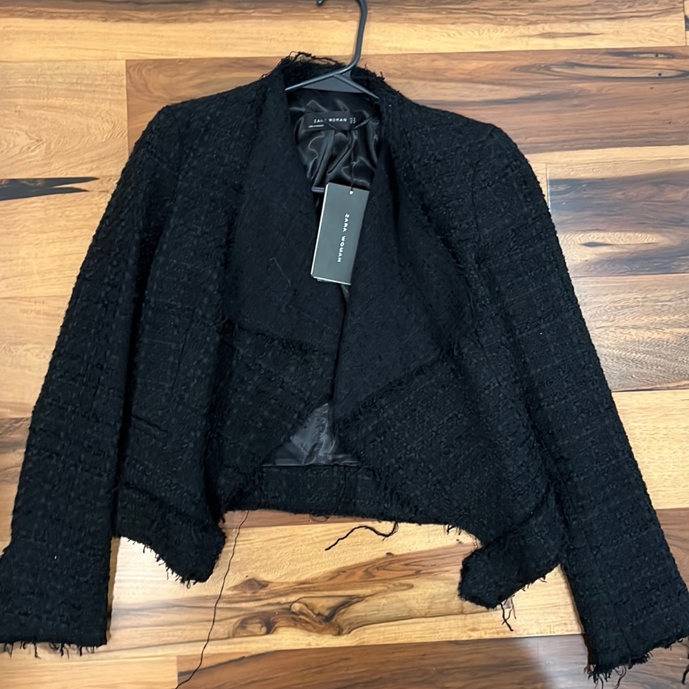BRAND NEW Woman’s Zara sports jacket!